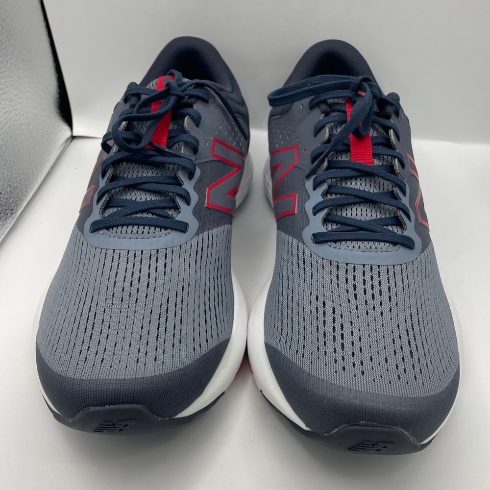NEW BALANCE 520 men’s running athletic sneakers Size 13 comfortable - Picture 3 of 11